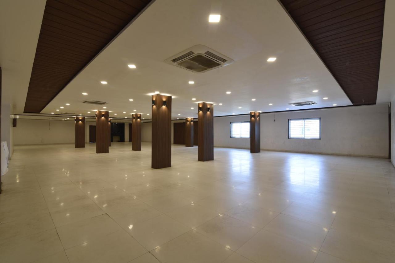 Hotel Clove Bijāpur 外观 照片