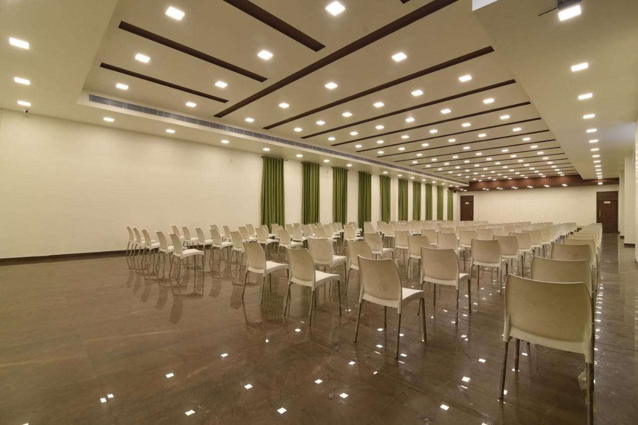 Hotel Clove Bijāpur 外观 照片