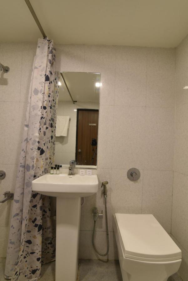Hotel Clove Bijāpur 外观 照片