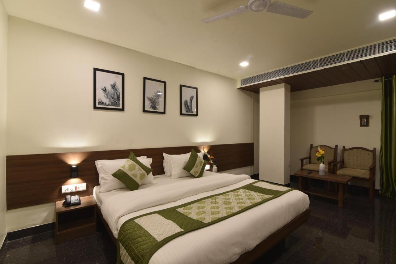 Hotel Clove Bijāpur 外观 照片