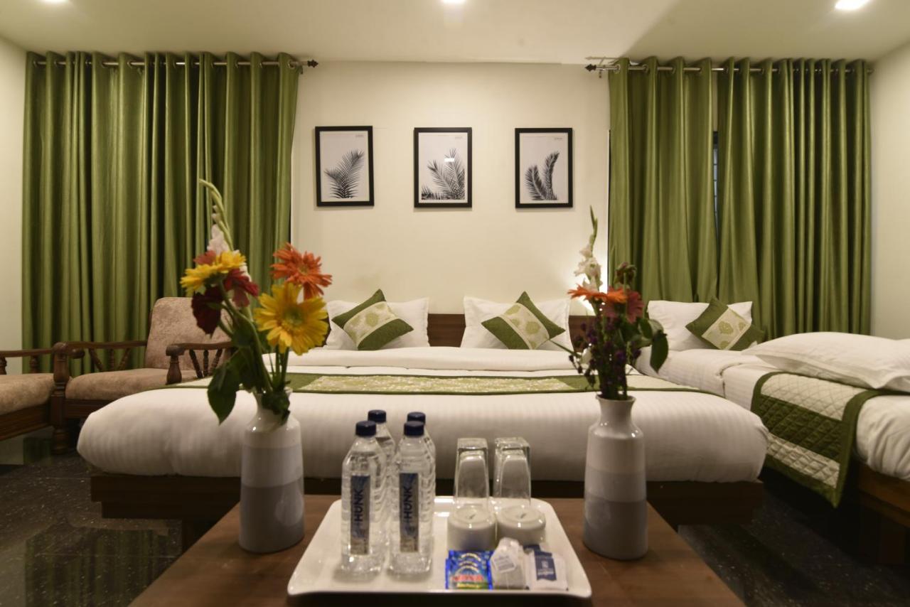 Hotel Clove Bijāpur 外观 照片