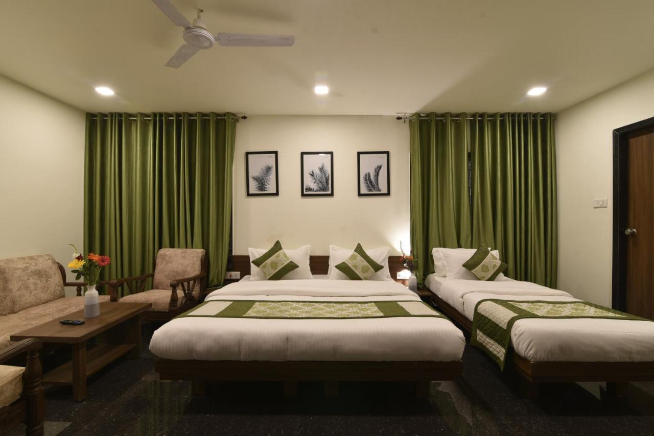 Hotel Clove Bijāpur 外观 照片
