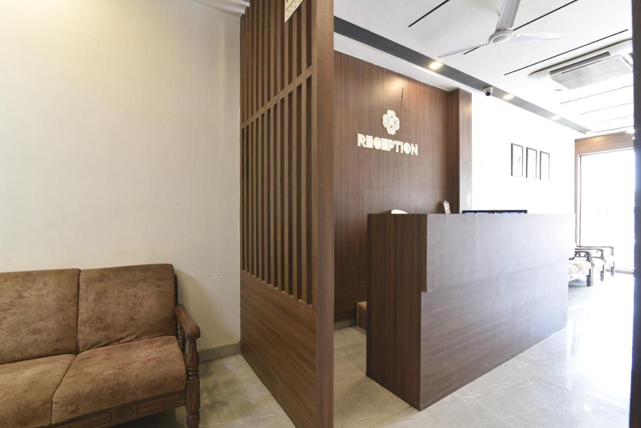 Hotel Clove Bijāpur 外观 照片